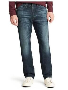 Levi Strauss Signature Men’s Medium Wash, Straight Leg Jeans, Size 32x30